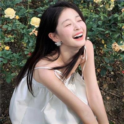 明天,我会成为谁的女友